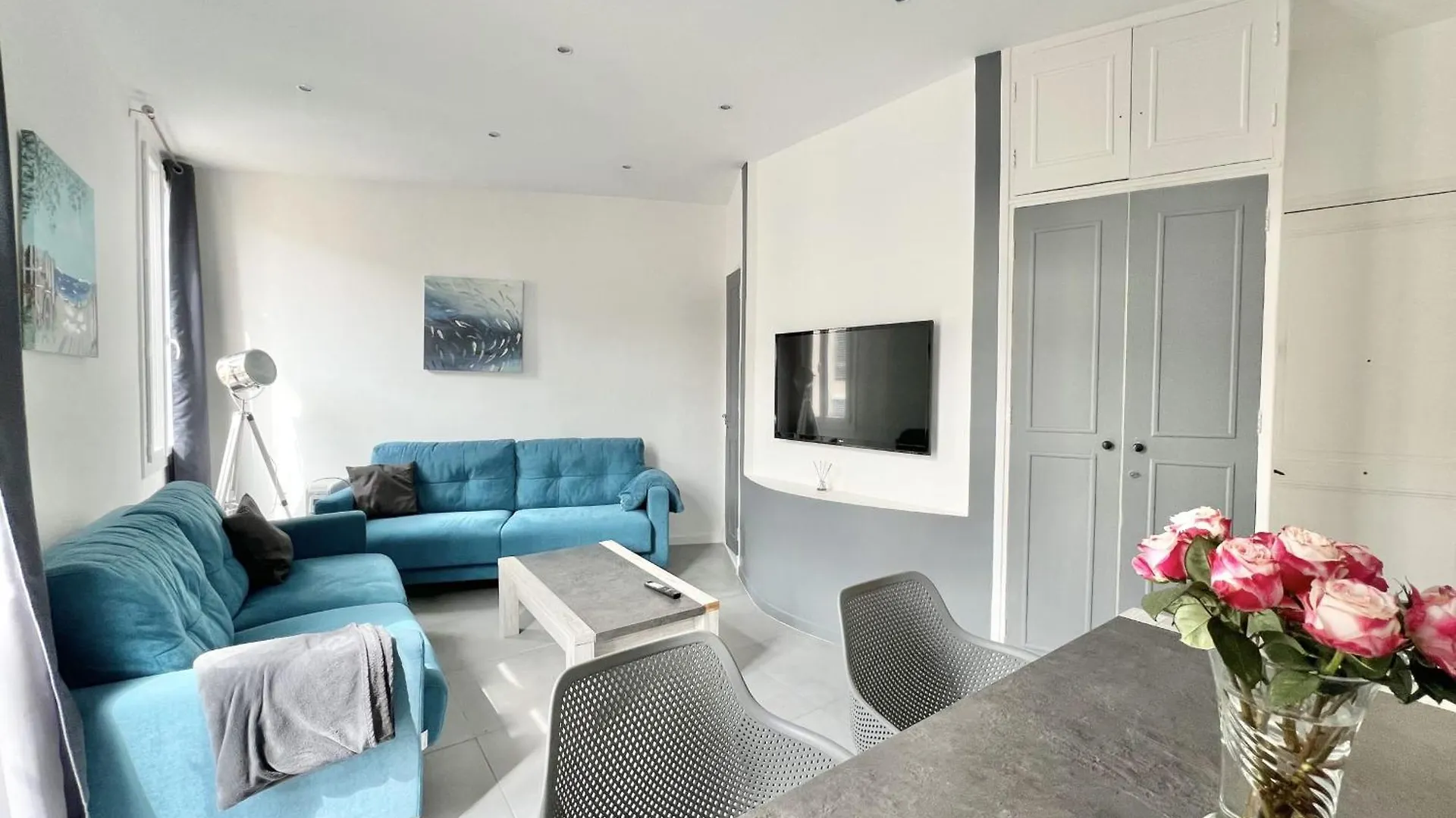 Apartment Of 38 M2 With Sea View In Cannes