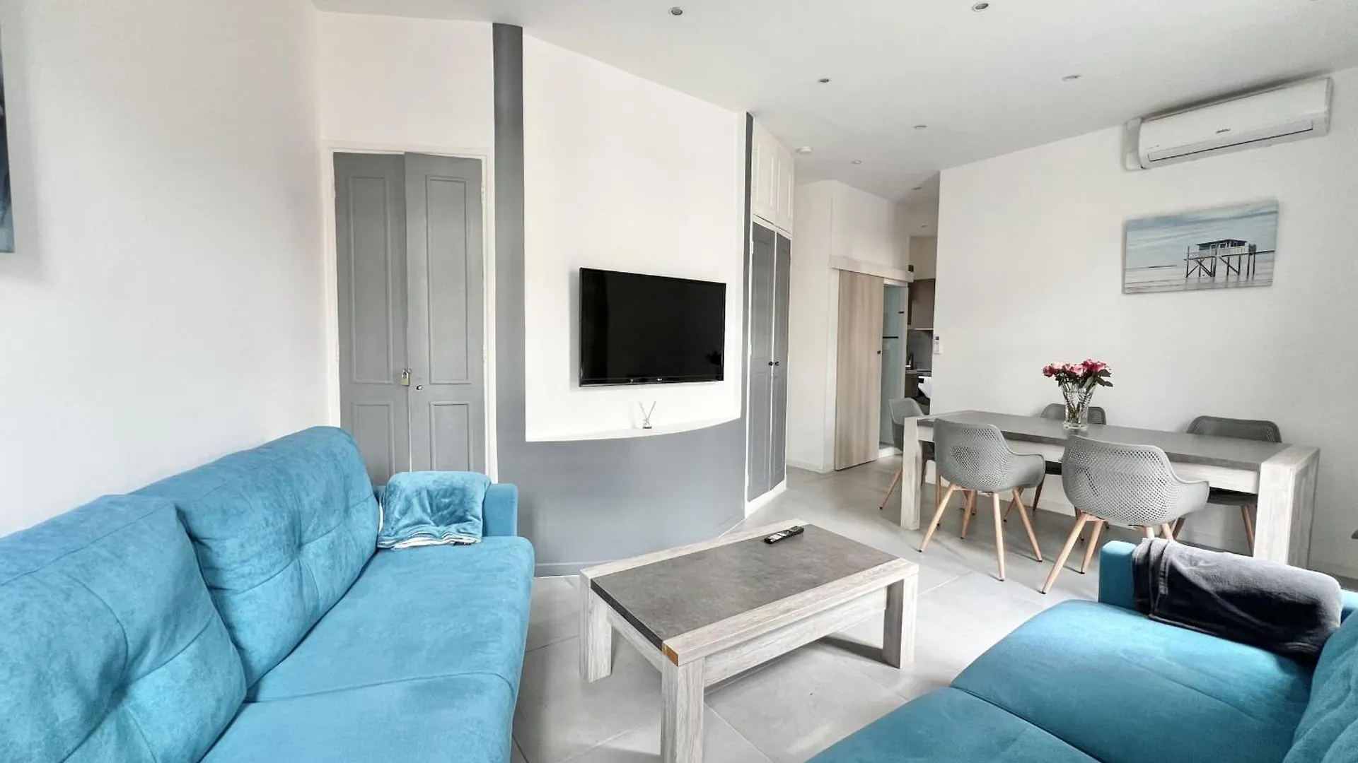 Apartment Of 38 M2 With Sea View In Cannes
